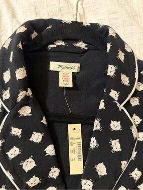 Madewell Black Short-Sleeve Pajama Top Small with cat print
